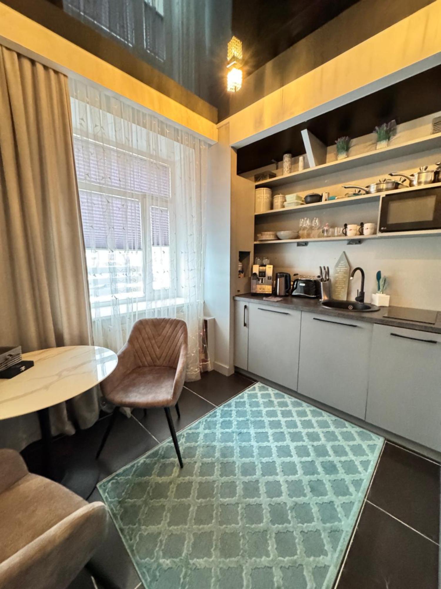 Evis Ltd Apartments 1 雷泽克内 外观 照片