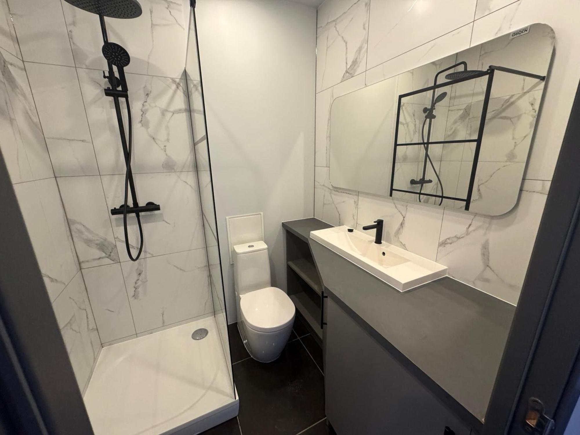 Evis Ltd Apartments 1 雷泽克内 外观 照片